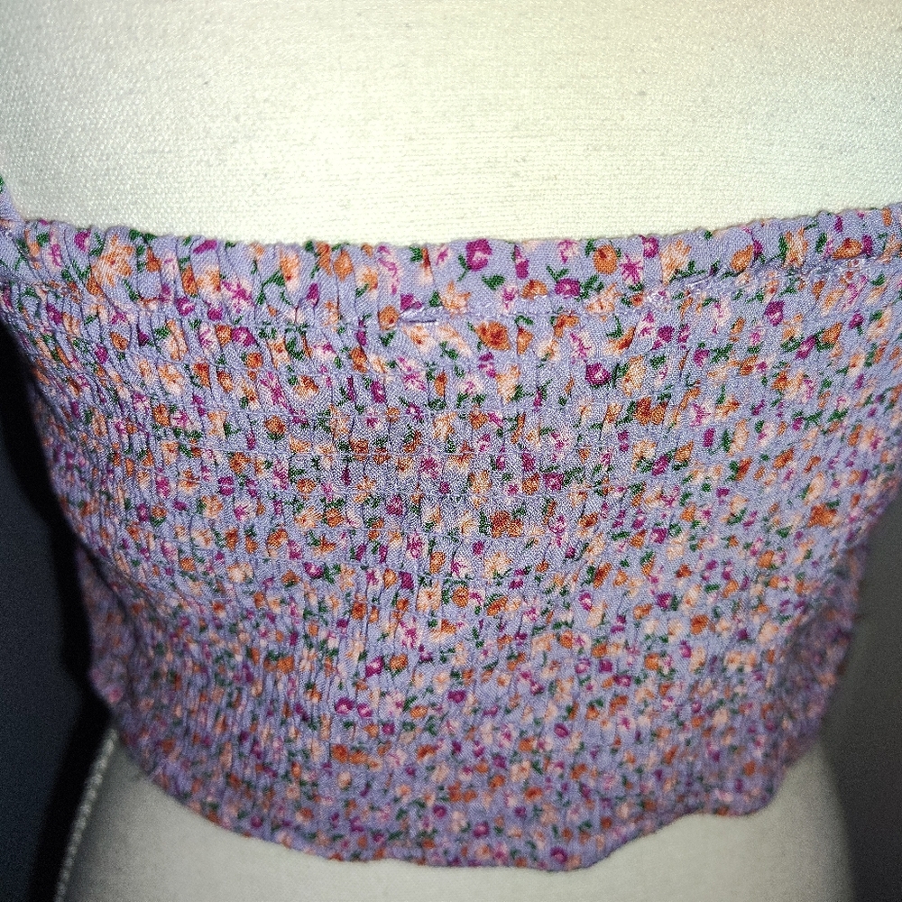 Style Rack Purple Floral Crop Top - Picture 3 of 5